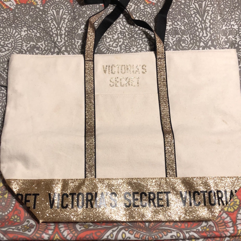 Victoria’s secret bag
